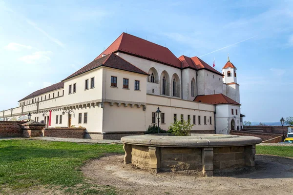 Piękny Zamek Spilberk Zewnątrz Brno Morawy Południowe Czechy Słoneczny Dzień — Zdjęcie stockowe