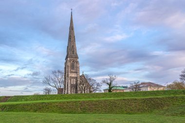 St. Alban Kilisesi 'nin neo-gotik tarzı.