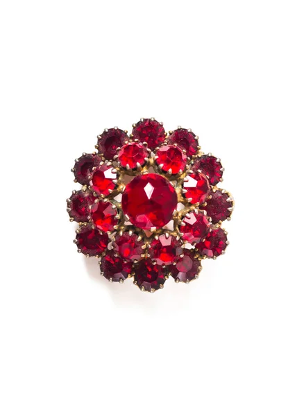 Kırmızı taşlarla broş
