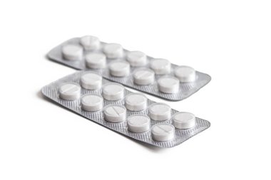 Kabarcık paketleri beyaz tabletlerle