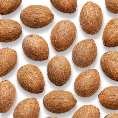 Hindistan cevizi palmiyesi meyveleri ya da beyaz arka planda hindistan cevizi. Arkaplan resmi