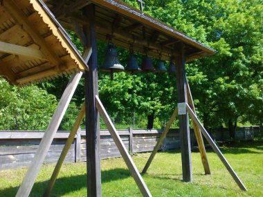 17. yüzyılın Ukrayna 'nın park / müze bölgesinin evleri, kiliseleri ve değirmenleri ile dolu.