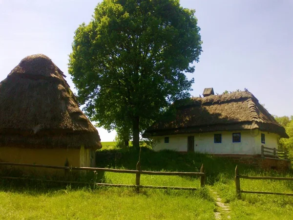 Área Montanhosa Parque Museu Aldeia Ucraniana Século Xvii Com Casas — Fotografia de Stock