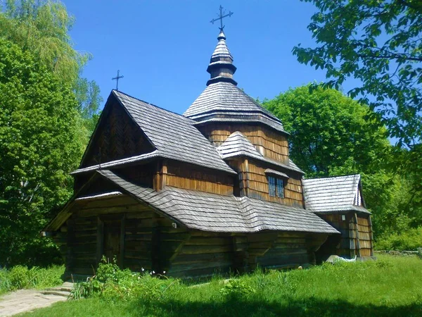 Hilly Oblast Parku Muzeum Ukrajinské Vesnice Století Domy Kostely Mlýny — Stock fotografie