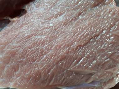  Demir kasedeki bir et parçasının yakın çekimi.