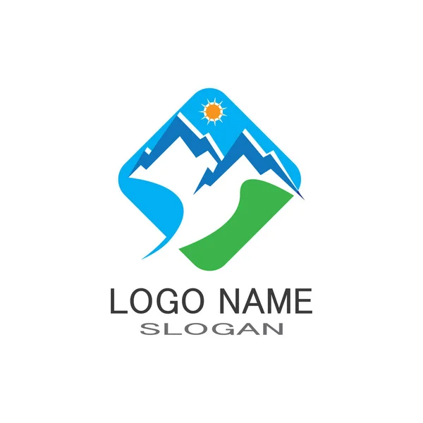 Montanha logotipo modelo de negócio Vector — Vetor de Stock