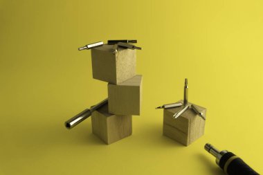 Değişken tornavida seti farklı metal st tipleriyle