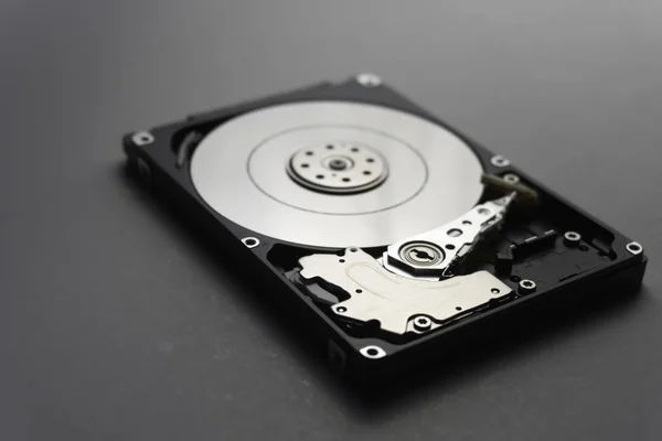 Uzavření hardwaru vnitřního mechanismu pevného disku. Měkké zaměření — Stock fotografie