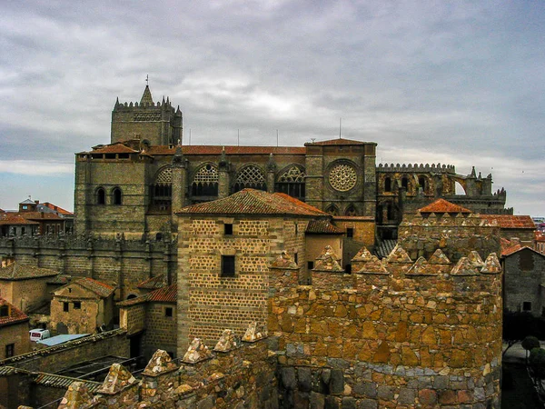 Vue sur Avila depuis ses murs . — Photo