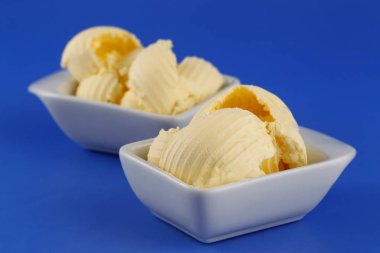 Tereyağı, çok tatsız bir ürün, kahvaltıda yaygın olarak kullanılır..