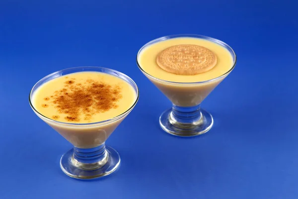 Sobremesa creme, doce e cremosa . — Fotografia de Stock