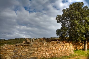 Montes de Toledo 'da manzara, Castilla La Mancha, İspanya.