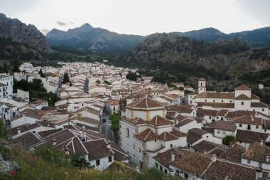 Grazalema de la Sierra, Endülüs 'ün beyaz köyleri