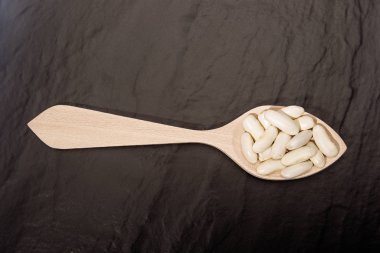 Faba Asturiana 'nın beyaz fasulyeleri.