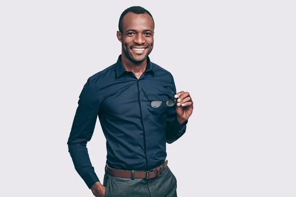 Handsome business man smiling — Stock Photo, Image