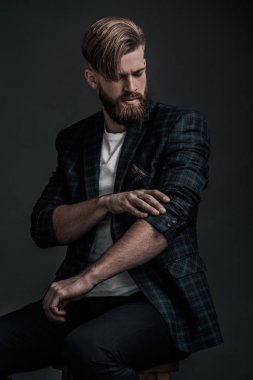 şık adam ayarlama ceket kol