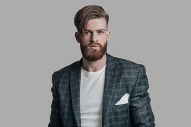 ceketli yakışıklı şık adamı
