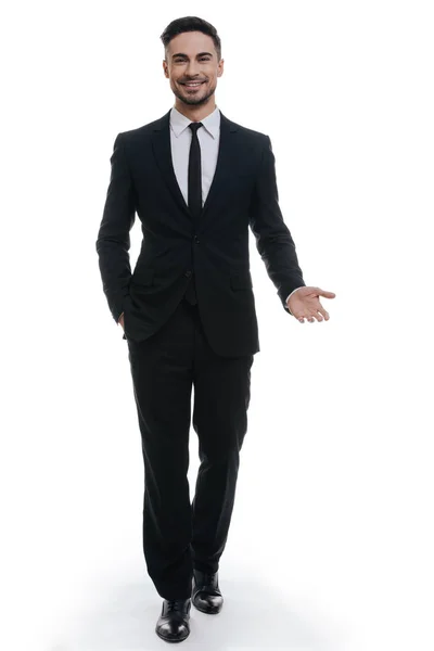 黒のスーツでハンサムなビジネスマン — ストック写真