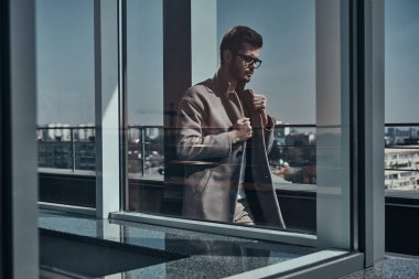 şık adam ayarlama ceket