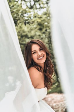 Şehvetli gelin gelinlik