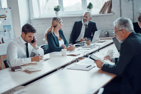 Coworkers Elegant Formalwear Using Modern Technologies While Working Office — Stock Photo, Image