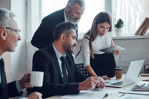 Concentrated Colleagues Planning Next Business Step While Working Together Modern — Stock Photo, Image