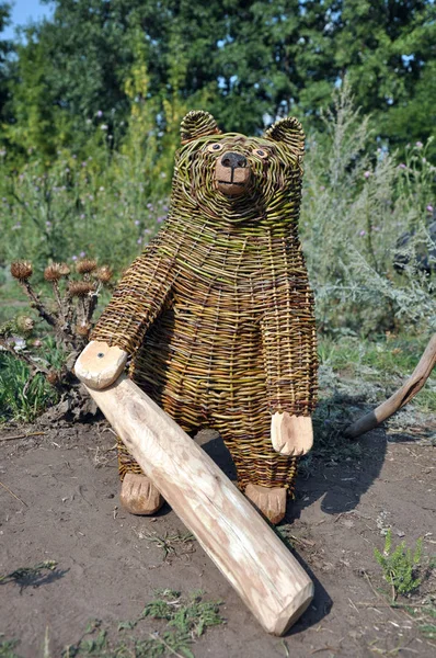 Çubukların ayı figürü