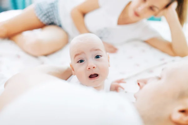 Worried baby boy — Stockfoto