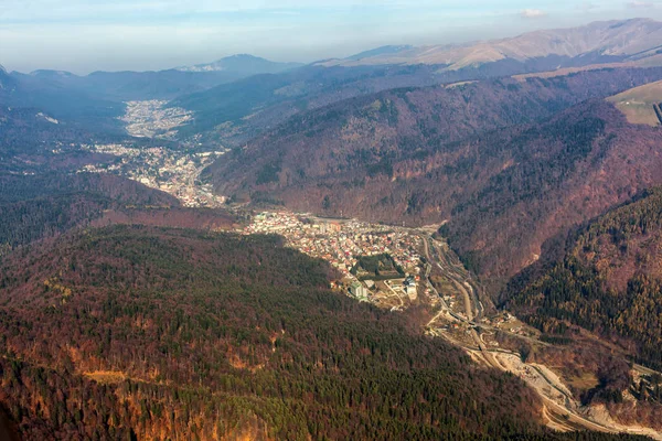 Долина в горах — стокове фото