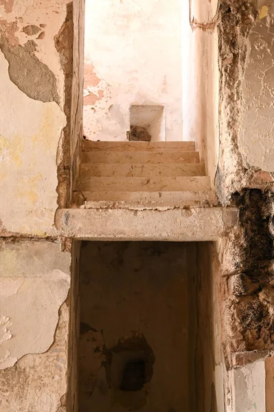 Trebeviç Dağı 'ndaki Saraybosna' daki Eski Uzay Gözlemevi