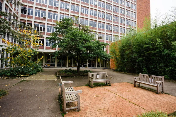 PLC Building Univerisyt of Oregon Campus — Fotografie, imagine de stoc