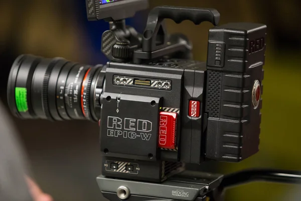 Equipo de producción de la cámara RED Epic-W — Foto de Stock