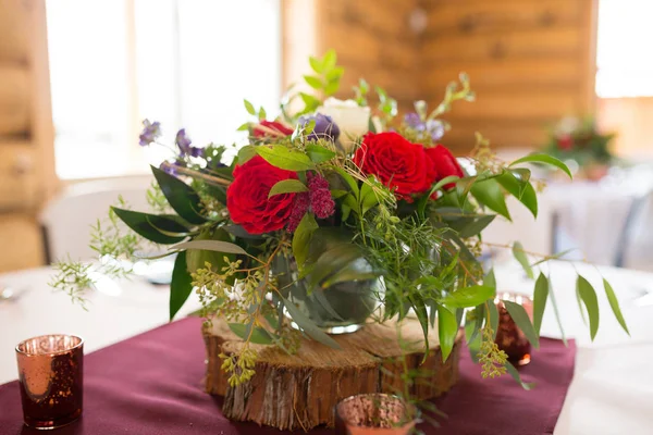 Γαμήλια Floral κεντρικά τεμάχια — Φωτογραφία Αρχείου