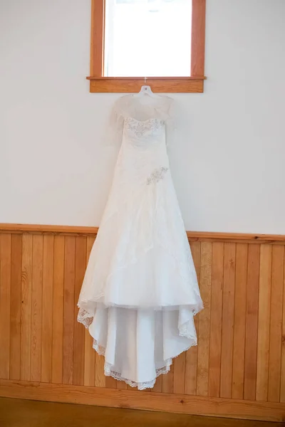 White Custom Wedding Dress — ストック写真