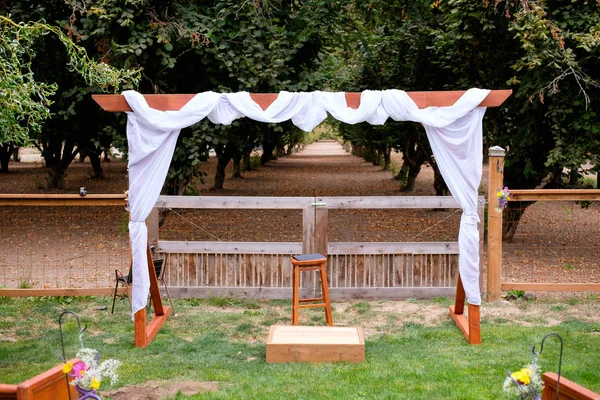 Wedding Pergola in Oregon — Stock Photo, Image