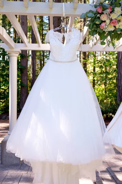 Vestido de novia vintage en Pregola —  Fotos de Stock