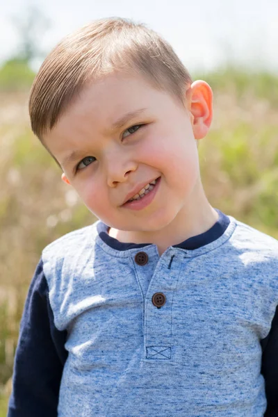 Lifestyle Portrait Young Boy Outdoors — Stock Photo, Image