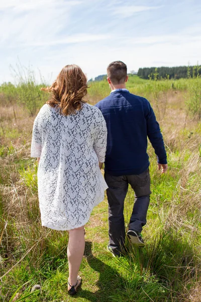 Young Married Couple Lifestyle Portrait — Stock Photo, Image