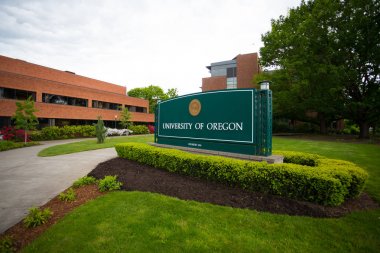 Oregon Üniversitesi Kampüs işareti