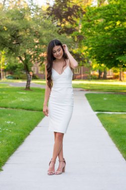 Üniversite Mezuniyet fotoğraf Üniversitesi kampüsünde