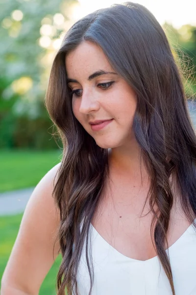 College Grad on Campus in Oregon — Stock Photo, Image