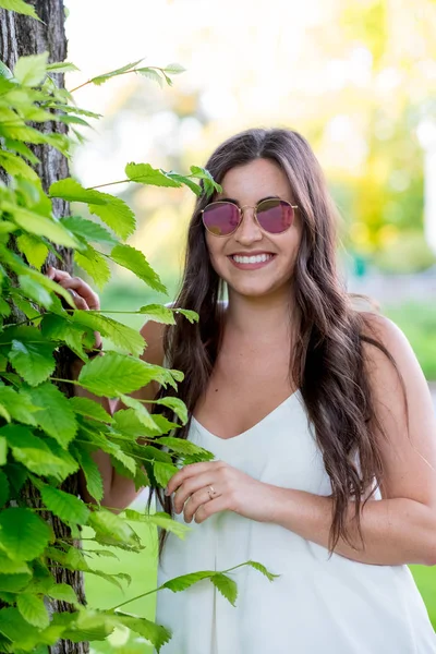 College Grad on Campus in Oregon — Stock Photo, Image