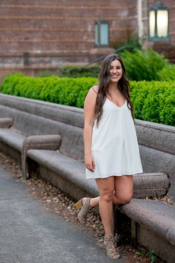 Üniversite mezunu Oregon kampüste