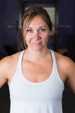 Erkek, jimnastik eğitimi çapraz