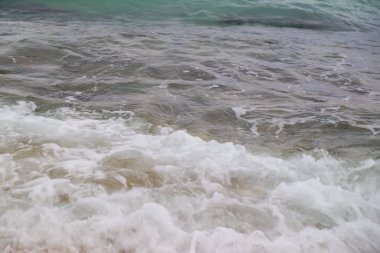 Sunrise güzel Hawaiin kumsalda