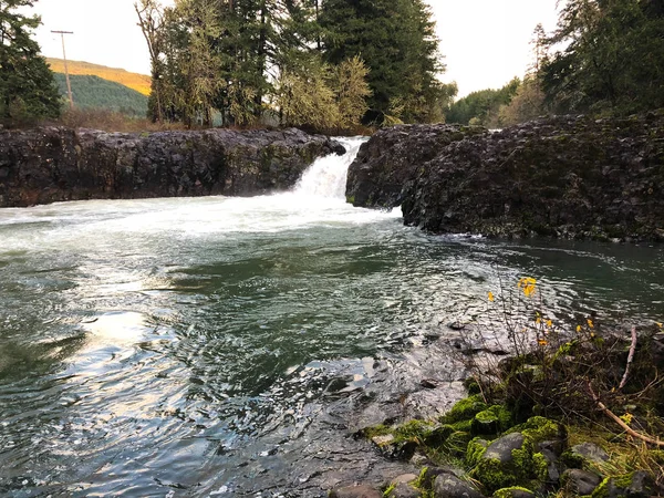 Wildwood Falls in Oregon — Stock Photo, Image