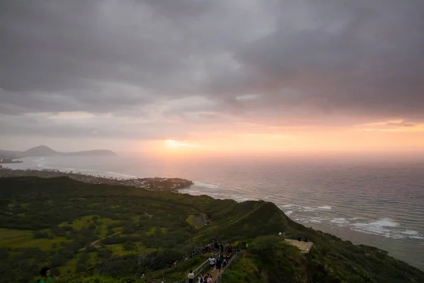 Ανατολή ηλίου Diamond Head την αυγή — Φωτογραφία Αρχείου