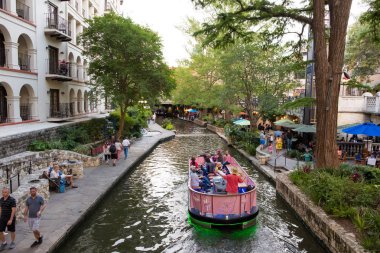 Tarihi San Antonio nehir yürüyüş