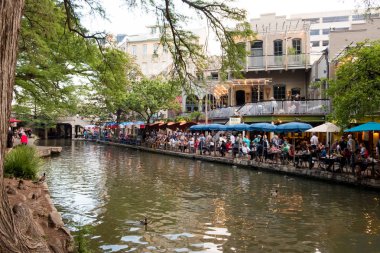 Tarihi San Antonio nehir yürüyüş