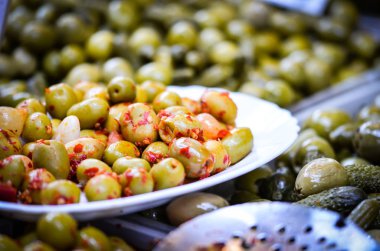 İspanyol pazarında zeytin karışımı